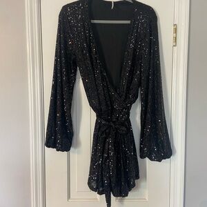 Free People Christa Sequin Romper Size Medium Black Glam Cocktail Party Event